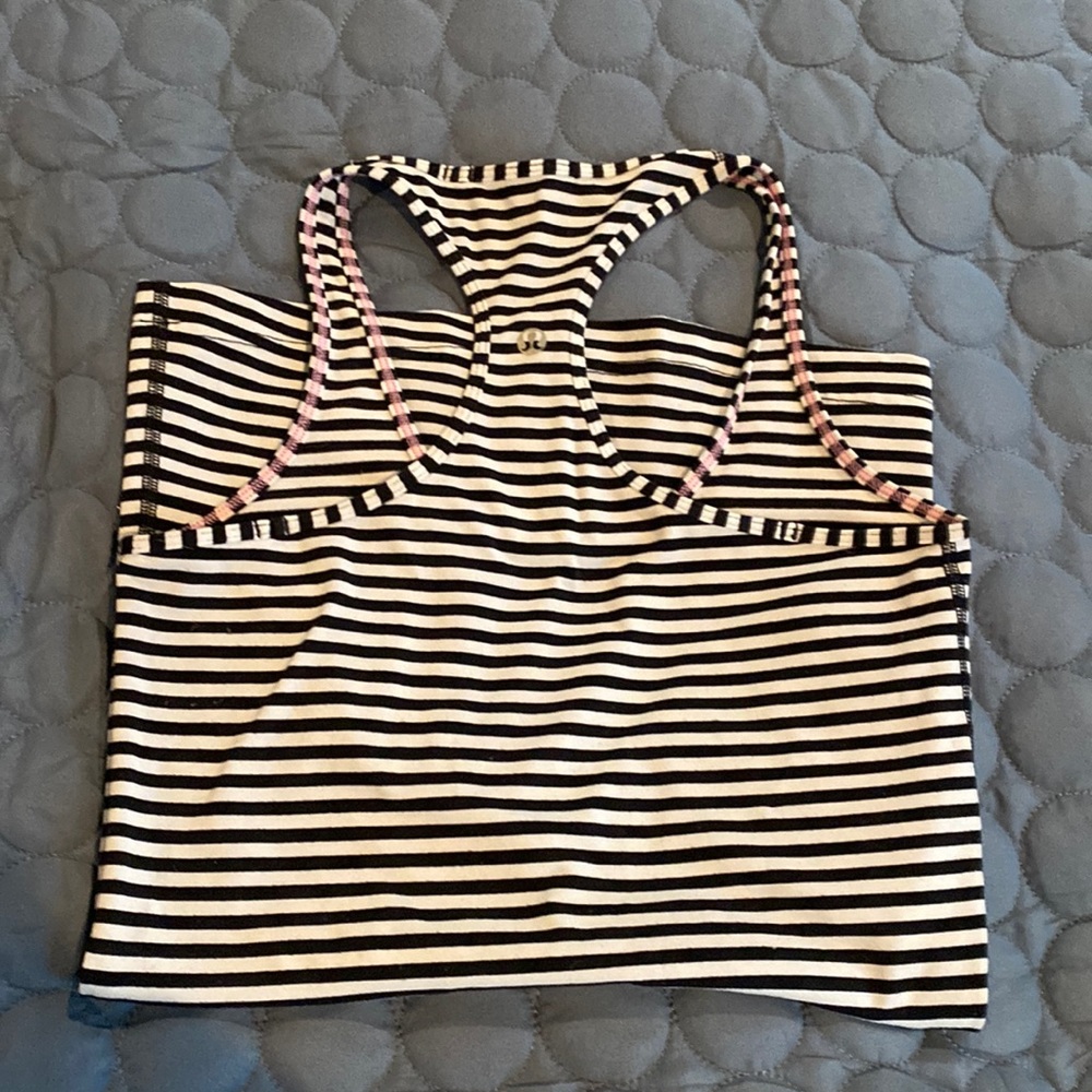 Lululemon tank